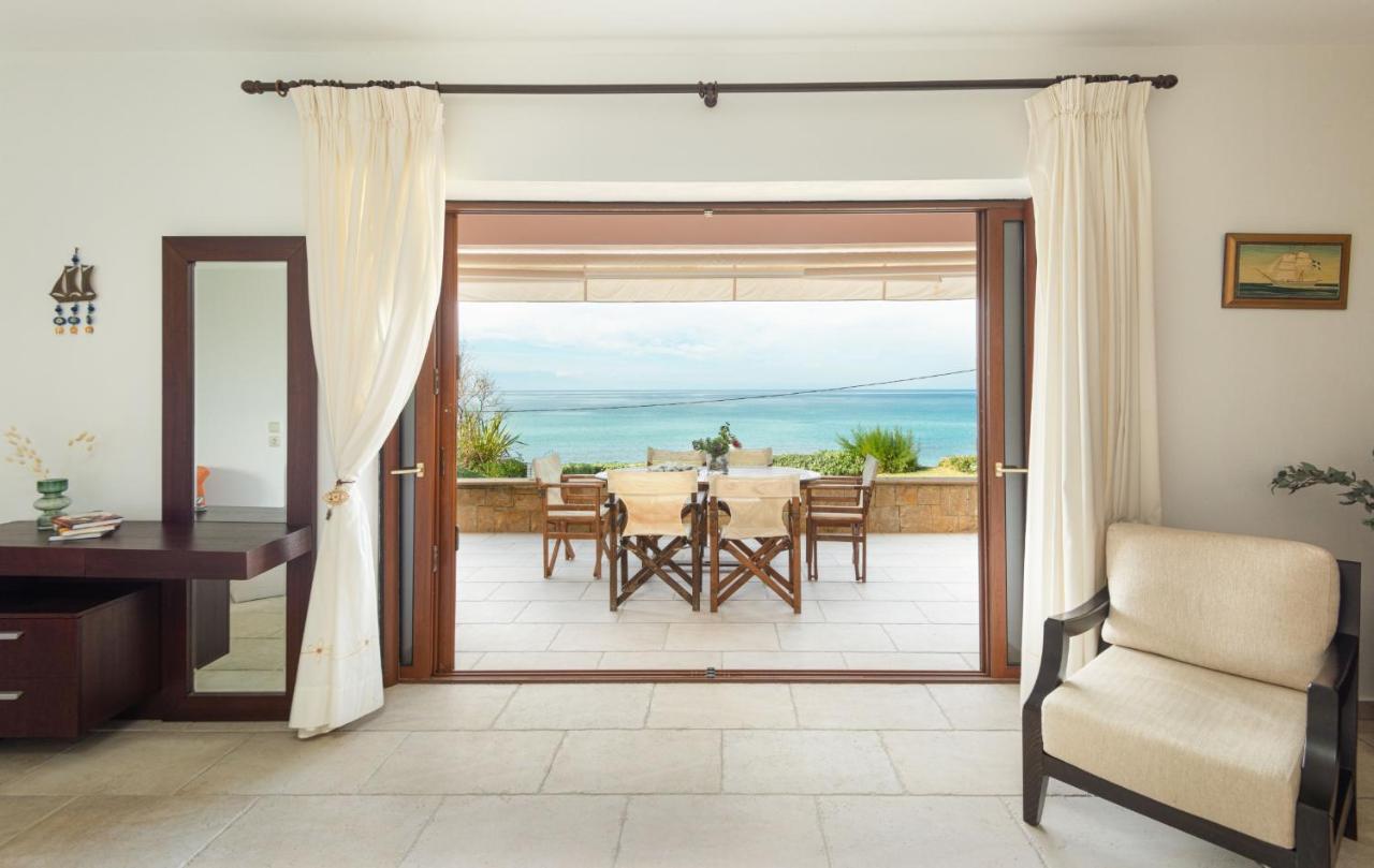 Seagrove, Beachfront Villa In Possidi #Feelslikehome Szkála Fúrkasz Kültér fotó
