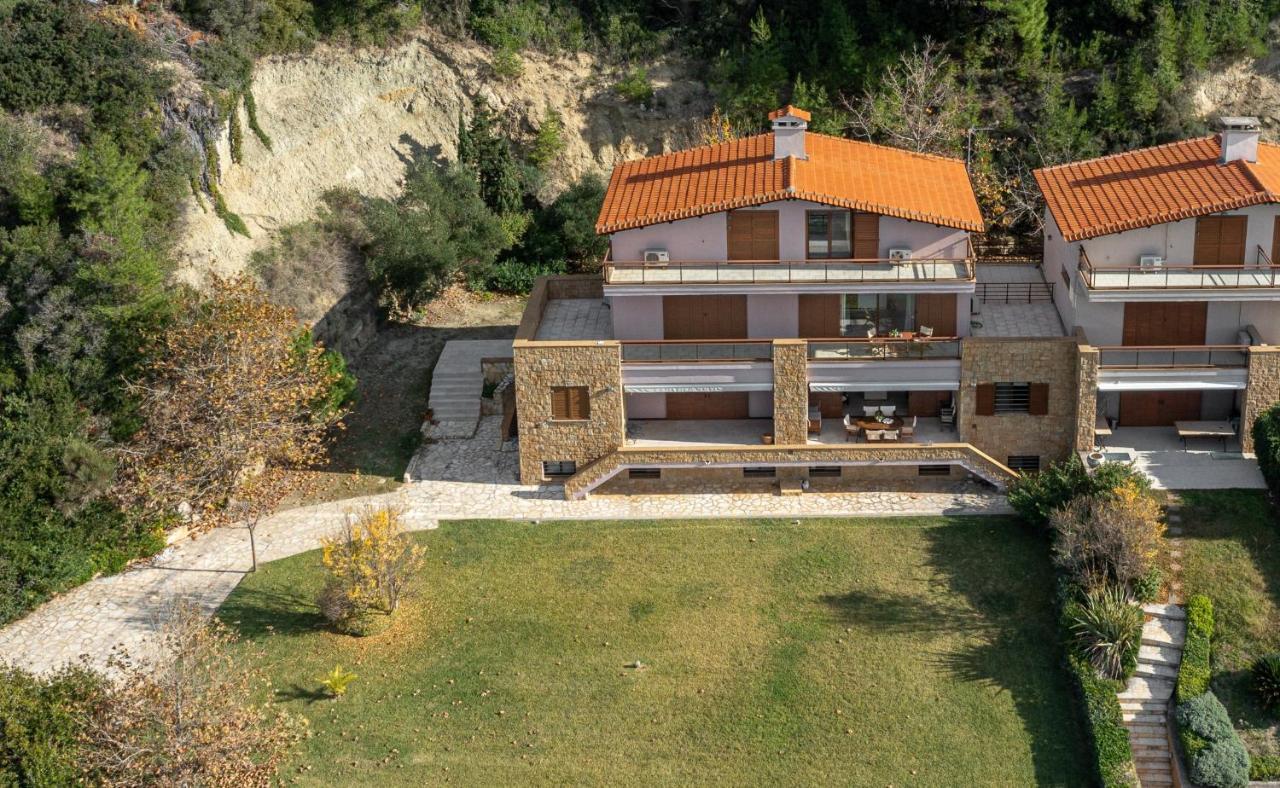 Seagrove, Beachfront Villa In Possidi #Feelslikehome Szkála Fúrkasz Kültér fotó