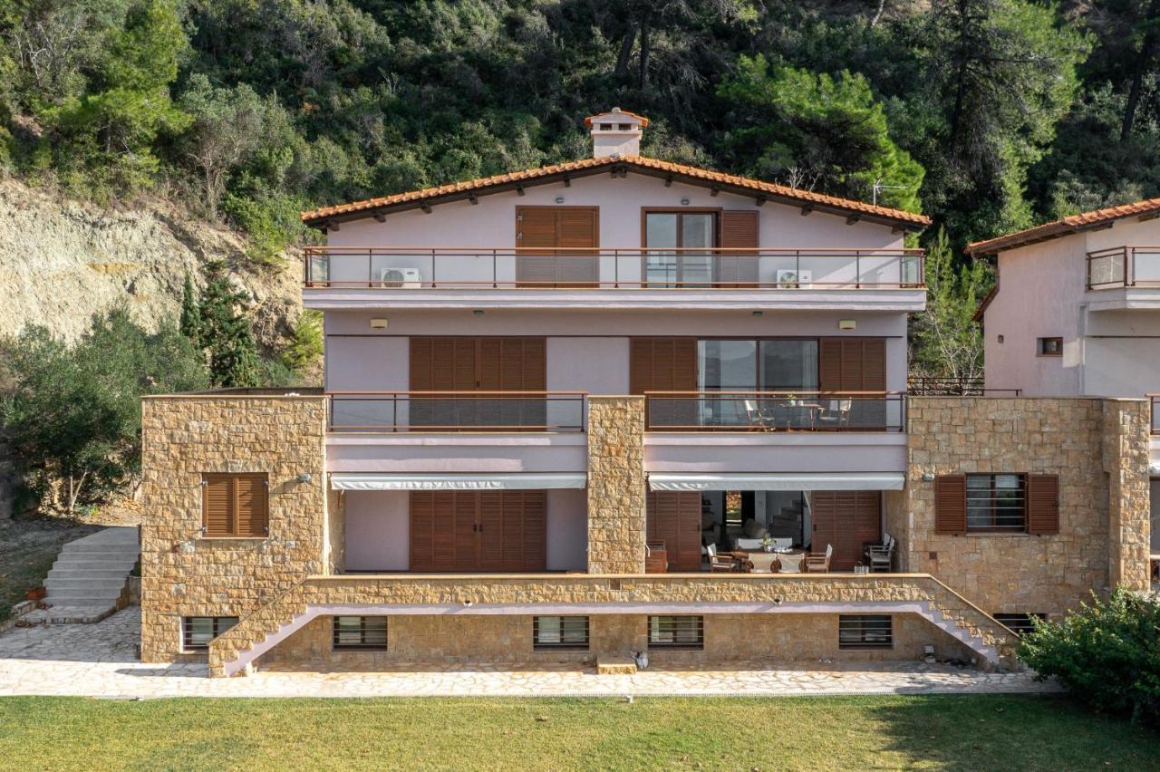 Seagrove, Beachfront Villa In Possidi #Feelslikehome Szkála Fúrkasz Kültér fotó